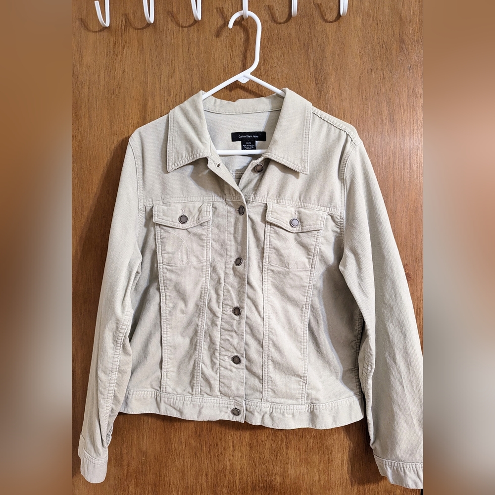 💥Vintage Calvin Klein jacket size XL light tan/cream color 🦋🦋